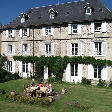 Chateau De Savennes - Caveau De Sabrage المظهر الخارجي الصورة