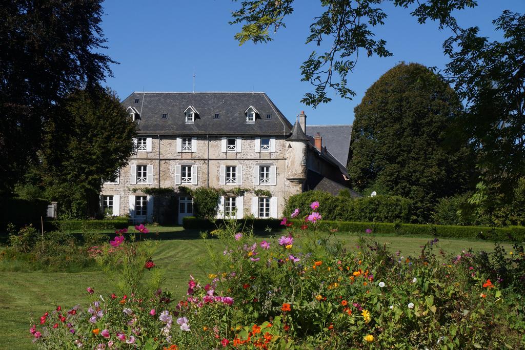 Chateau De Savennes - Caveau De Sabrage المظهر الخارجي الصورة